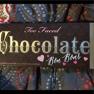 TooFaced Eyeshadow Palette